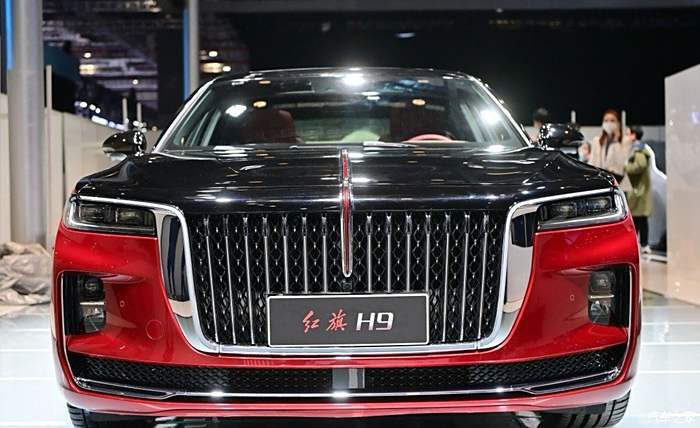 2021上海车红旗h9故宫主题版车型盛装登场.
