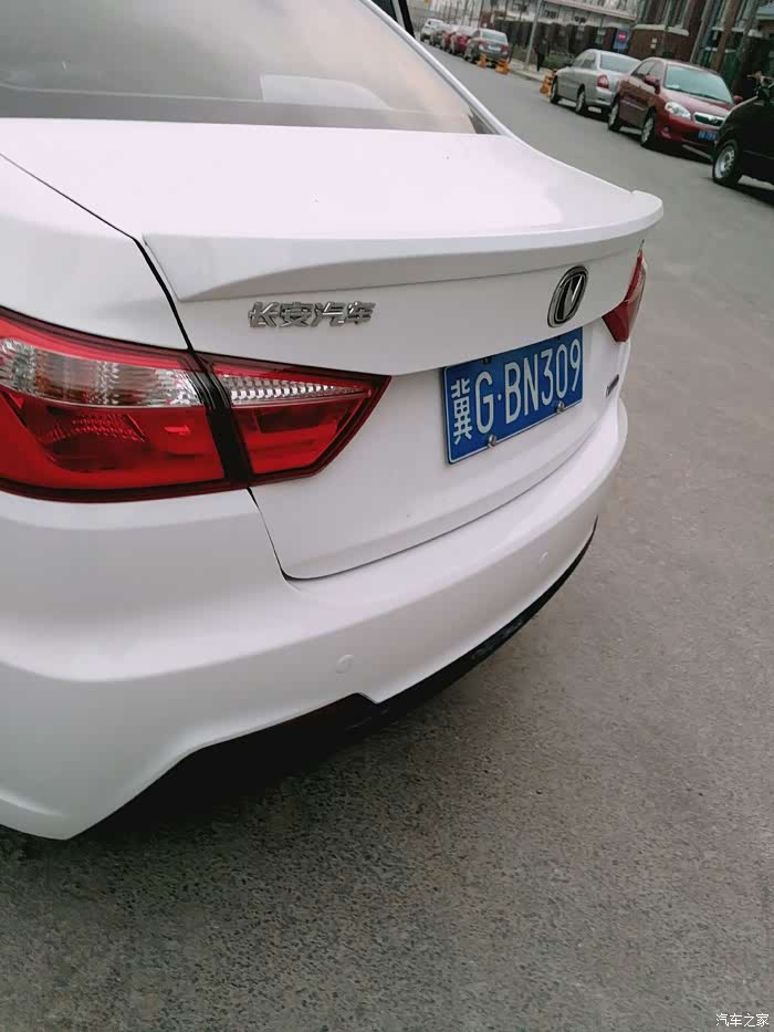 汽车能加多大的尾翼 500_wKgFWVb5DBSAO7D-AAf6n1DyWUs895.jpg