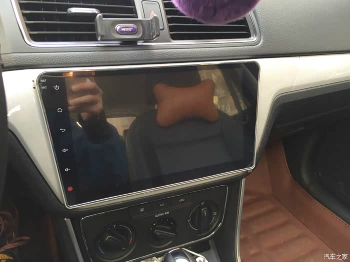 【图】朗行安装10.2寸大屏导航一体机