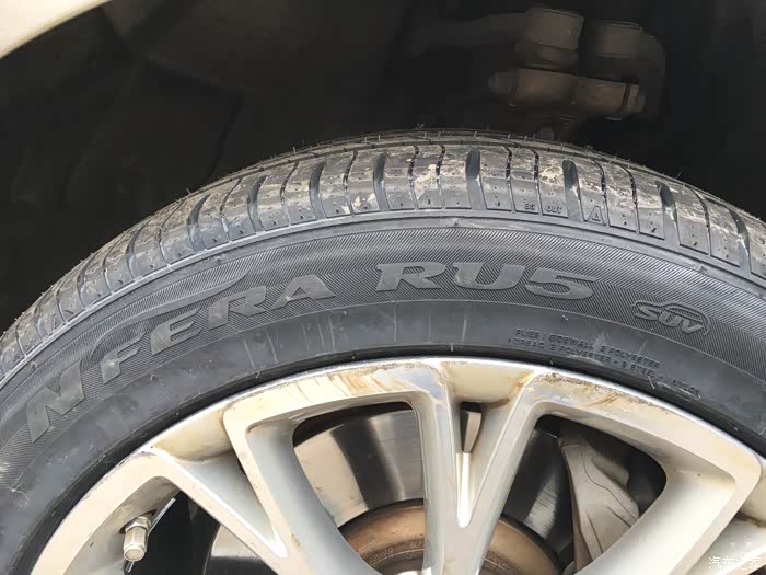 哪里换轮胎最便宜 500_wKjBw1agoGqAYMKAAAF0Uw7kmEo758.jpg