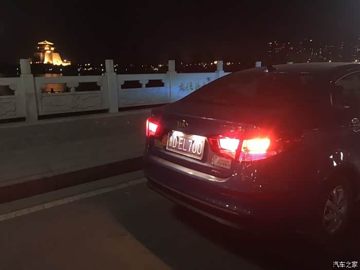 蓝色灯光怎么改变颜色 500_wKjBw1byPs6AZ0OwAALechJ1htk581.jpg