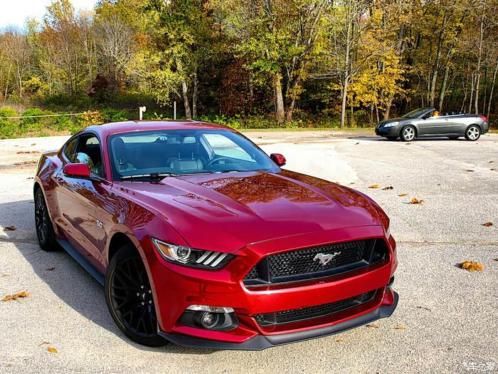 【图】16款野马赛跑车_野马F10论坛