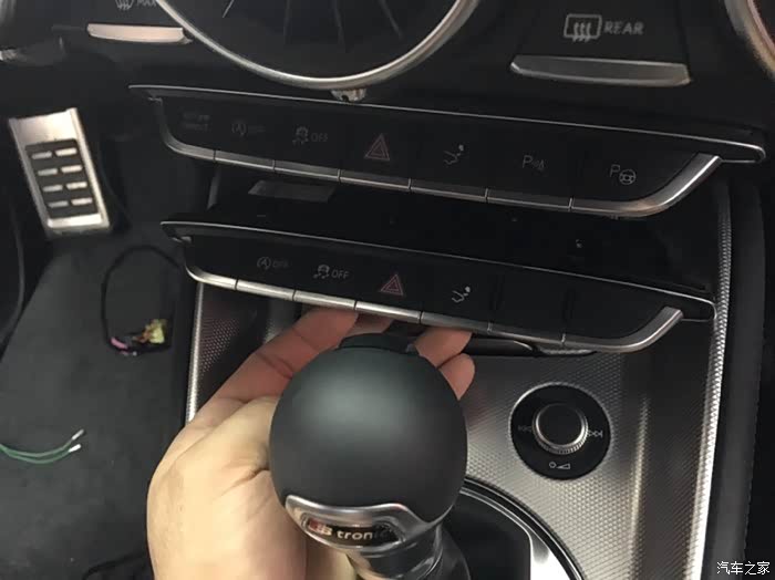 泊车雷达系统干什么用的 500_wKgFVVmADMuAUwaAAAEJzChyeiI791.jpg