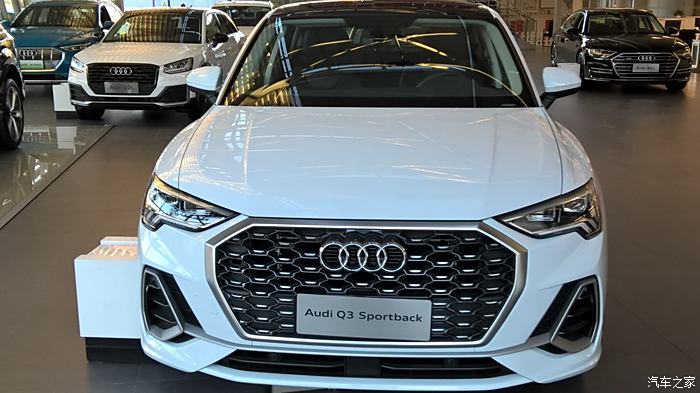 探班奥迪q3sportback颜值担当小王子