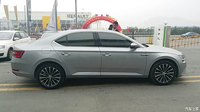 【图】今天订车330智行,圣象灰。