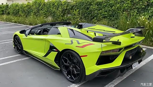 2021兰博基尼aventador svj细节展示