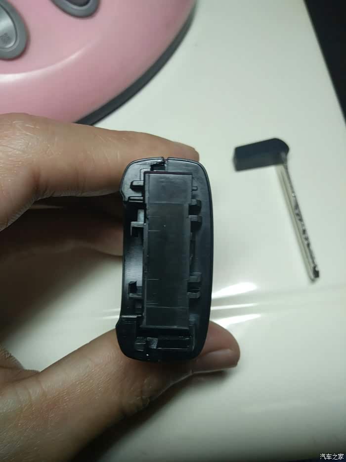 无钥匙进入如何开启 500_wKjBwli02n2AG08pAAbYr2lFB_c361.jpg