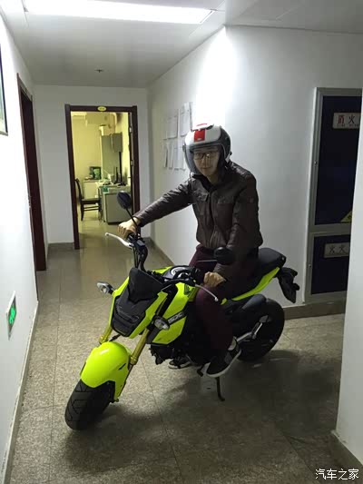 是踏板还是跨骑 是光阳还是本田 请大家帮忙参