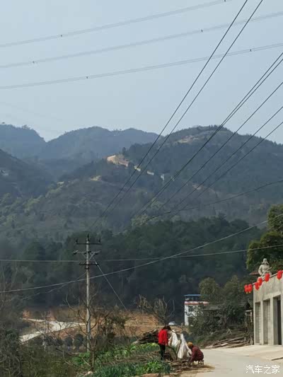 重庆212大队与璧山分队征服曾家山(英雄坡)欢