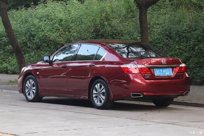 骚红雅阁高清大片