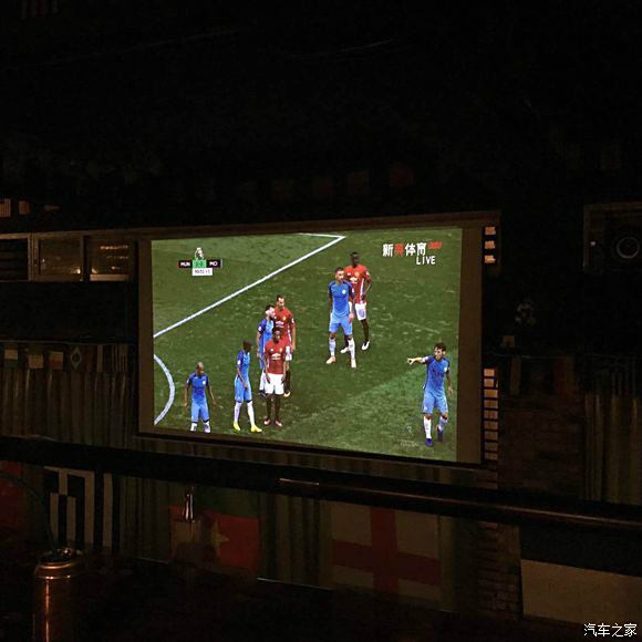 【图】深圳哪个酒吧可以看足球直播?开车去停
