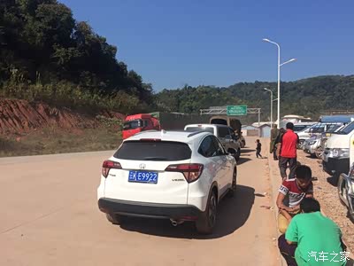 真是昆虫了,各种插队,连签证都没办就去过关口