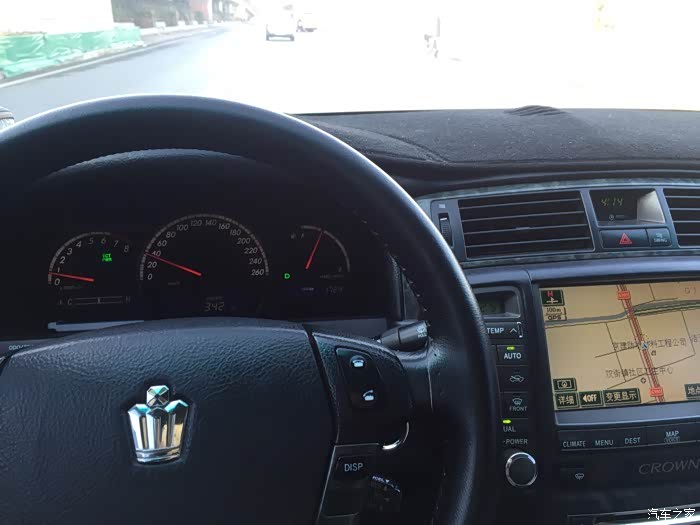 【图】12代皇冠更换发电机