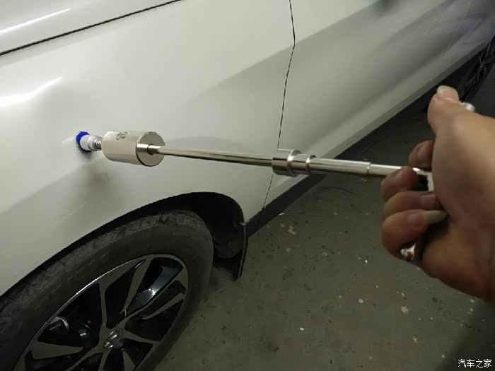 如何修补车凹陷 500_wKgFW1k-unyAeBX0AAGasMavmJc411.jpg