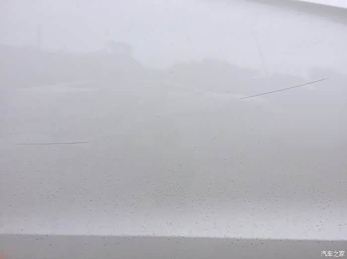 【图】车被刮花了。补漆要用花多少钱?