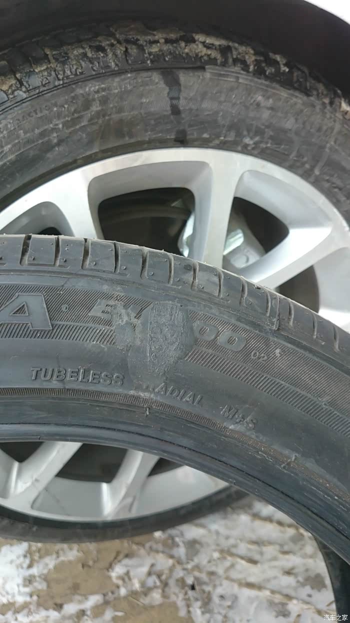 【图】听说19寸普利司通轮胎500块!版主留个