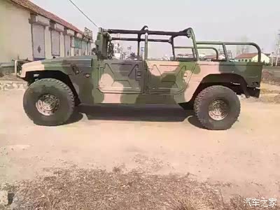 08年军车退役猛士,3000公里自己看。