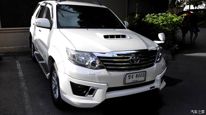 【图】在泰国租的3.0柴油奔跑者_Fortuner论坛