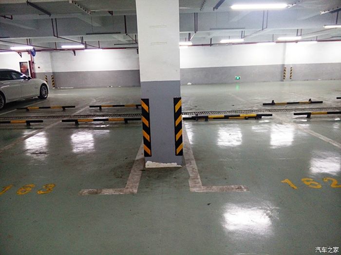 【图】请教如何选择地下停车位,谢谢!