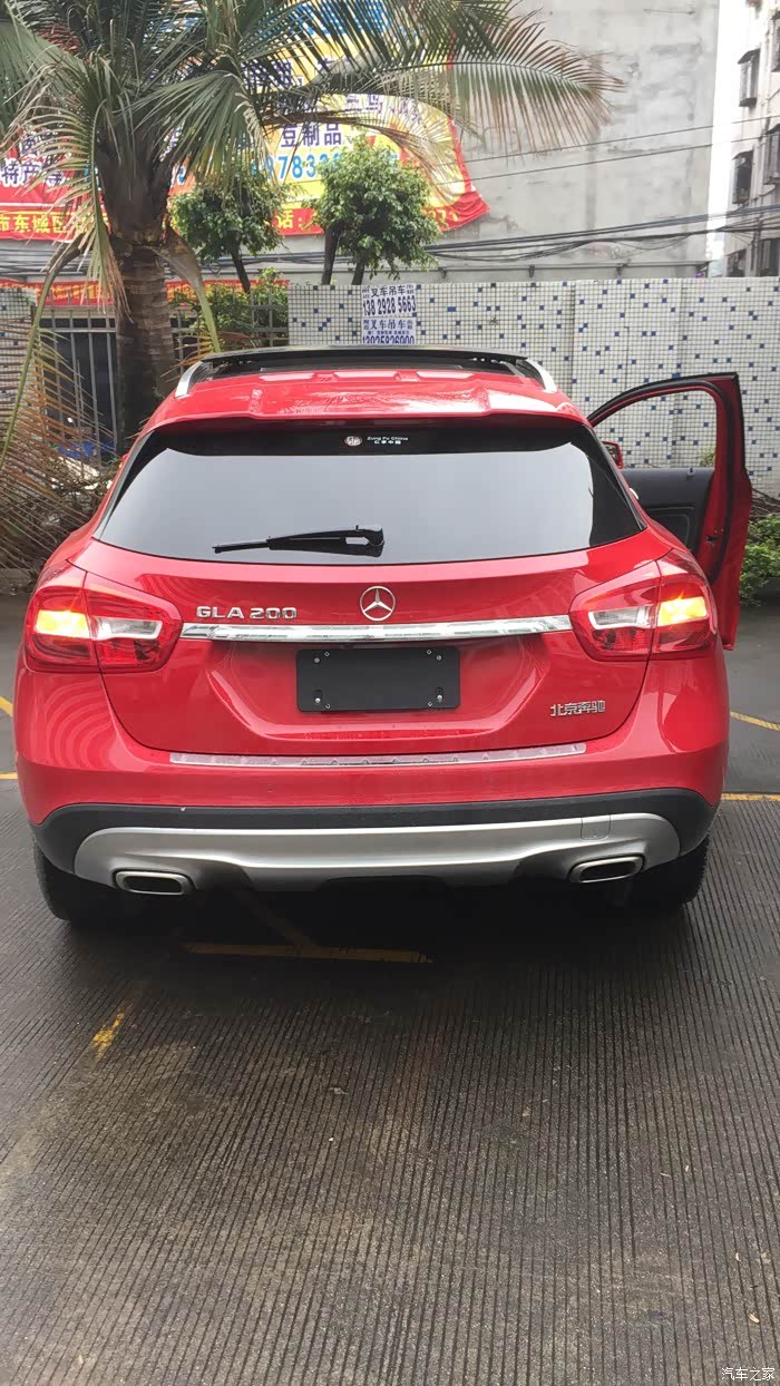 【图】GLA儿童锁怎么锁,好像锁了后面还是打