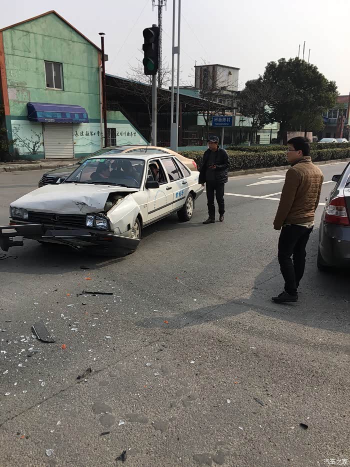 【图】对方教练车全责,接下来怎么索赔?