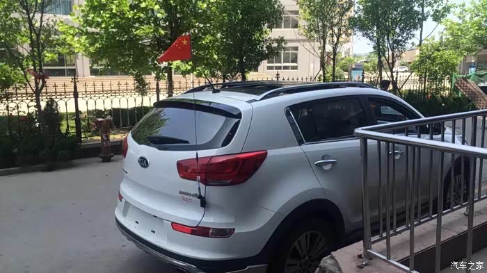 智跑可以挂国旗吗?