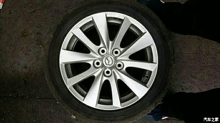 【图】出原厂cx5轮毂_马自达3\/星骋论坛