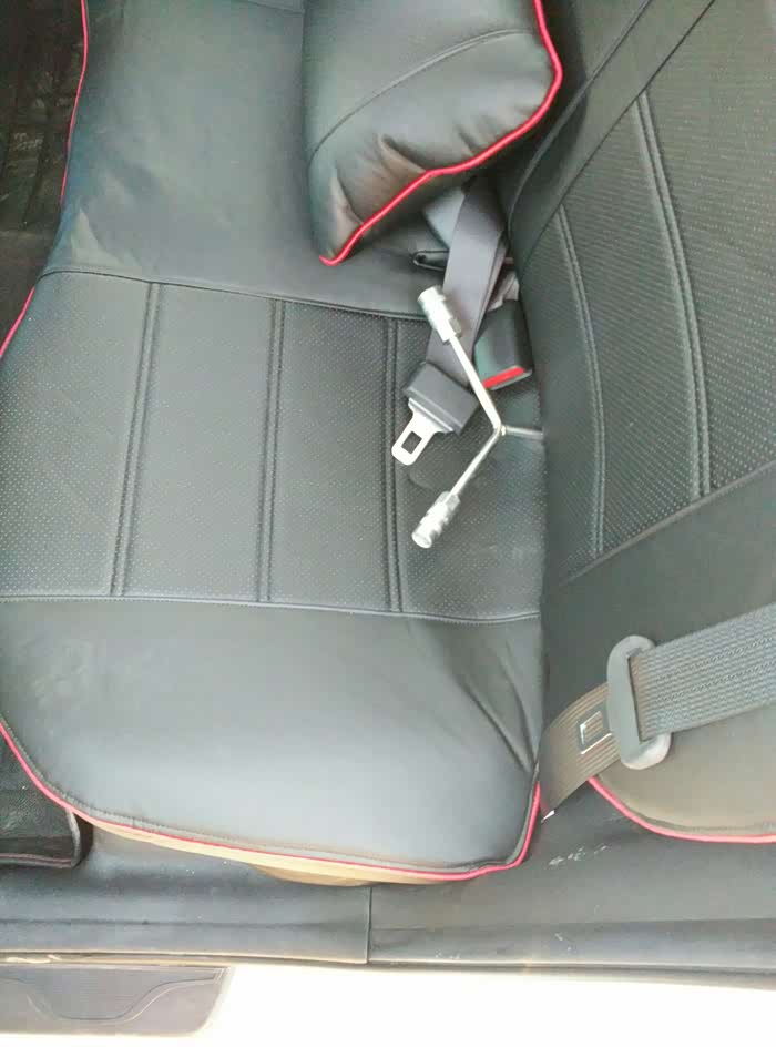 今天终于把坐垫安装完成了～～～