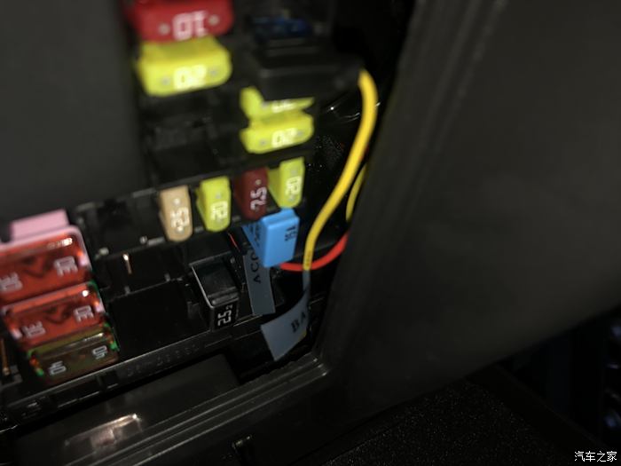 昂科威行车记录仪,手套箱保险盒acc取电,会损伤电瓶吗?