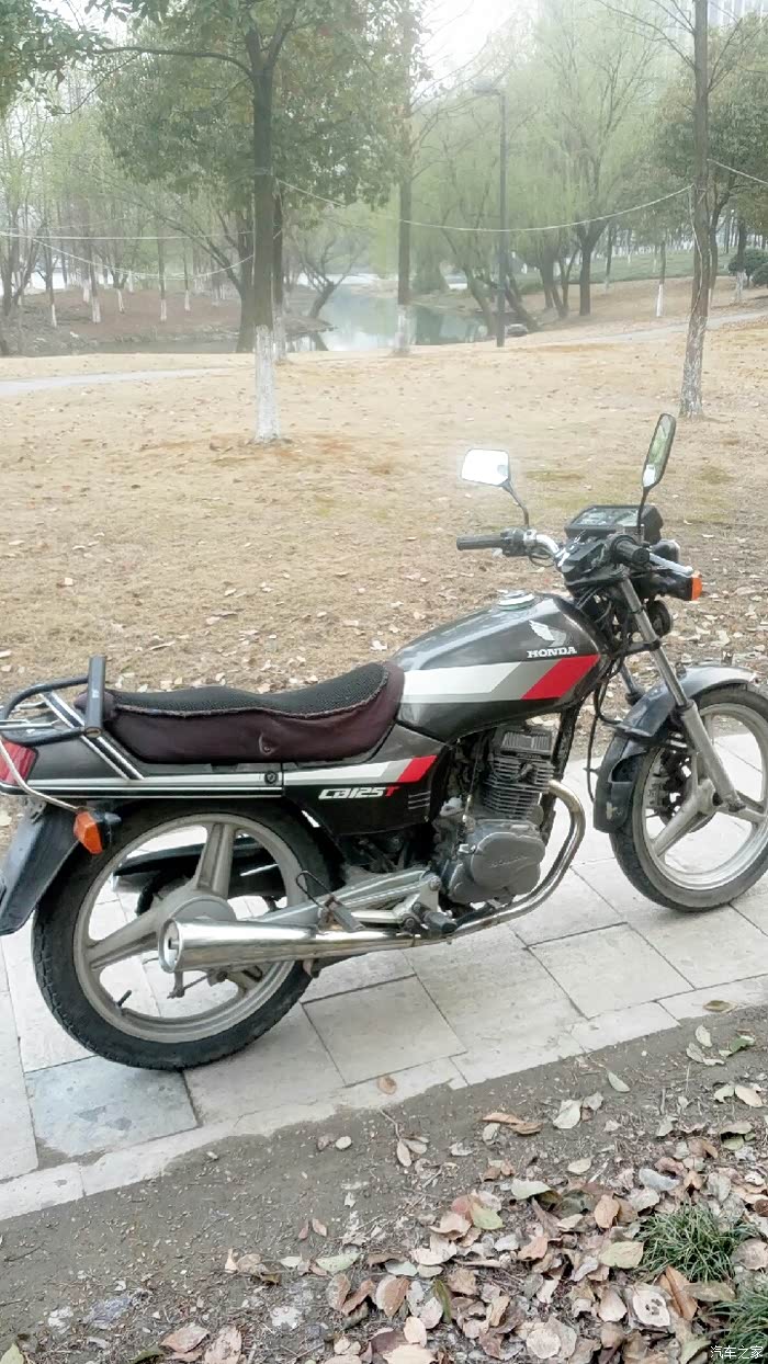 【图】摩托车排气管味道很臭是什么情况?