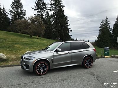 暴力美学------加国提2016款多宁顿灰bmw x5m!_宝马m