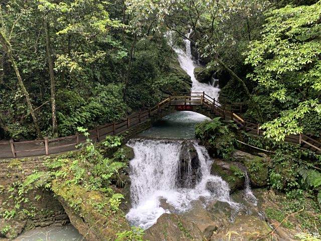 迎暖春送积分黑山谷风景区