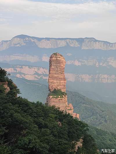 嶂石岩风景区之-断崖