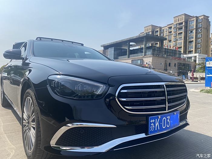 奔驰e300尝尝鲜