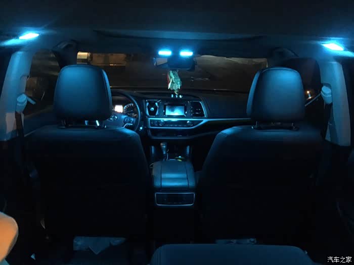 晚上室内照片氛围感 500_ChcCL1r1xt2AdLxgAADb9cxUZqg034.jpg