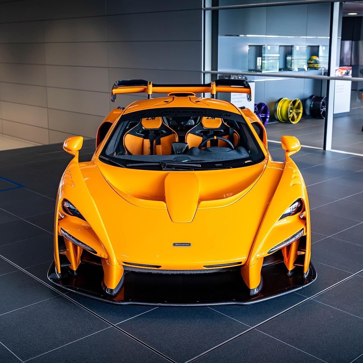 mclaren senna lm这个颜色车身好看吗?