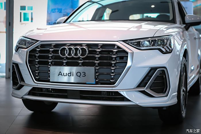 【汽车之家16岁生日快乐】2021款新奥迪q3 40tfsi