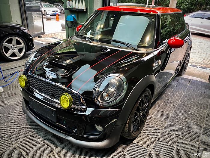 mini jcw r56