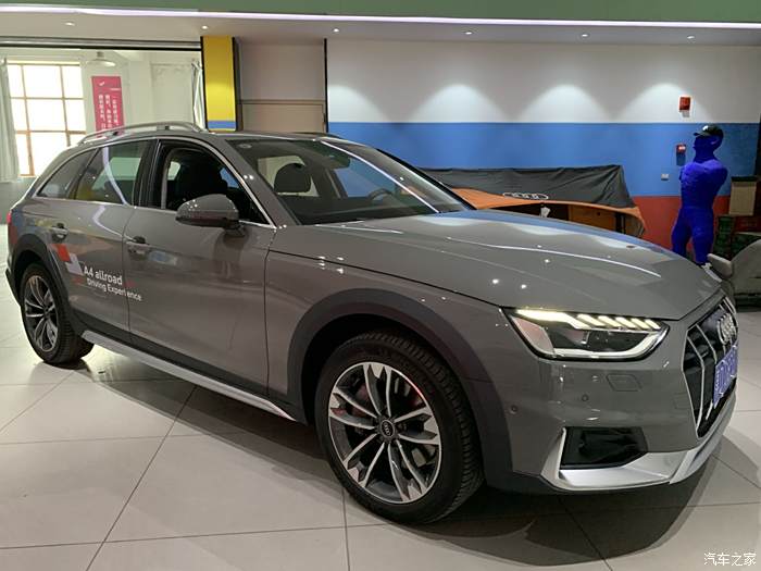 是新款奥迪a4allroad,探索家哦