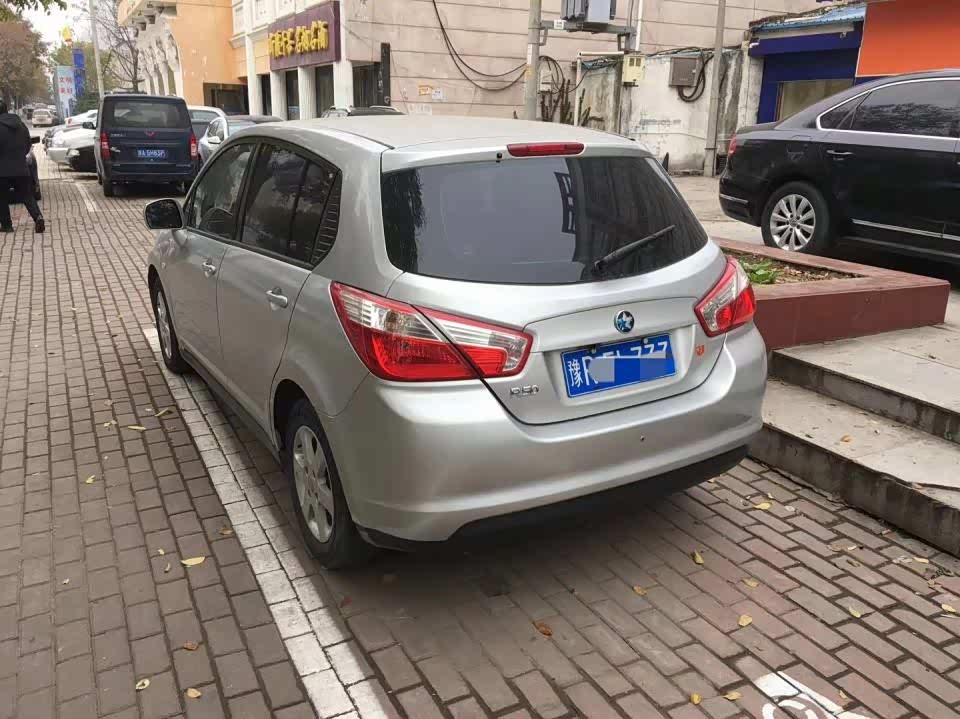 好一点的家用车 ChsEeV4ZtiCAX7slAAHCg0XiTbQ236.jpg