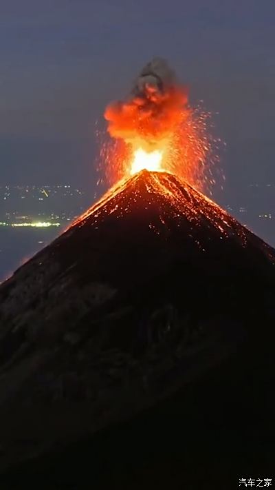 火山喷发的壮观画面_山东_手机汽车之家