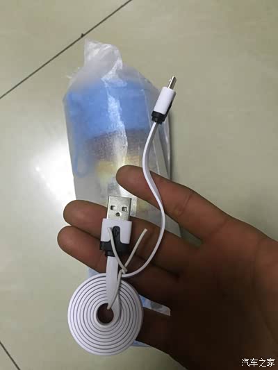 【评测】电动便携式榨汁杯