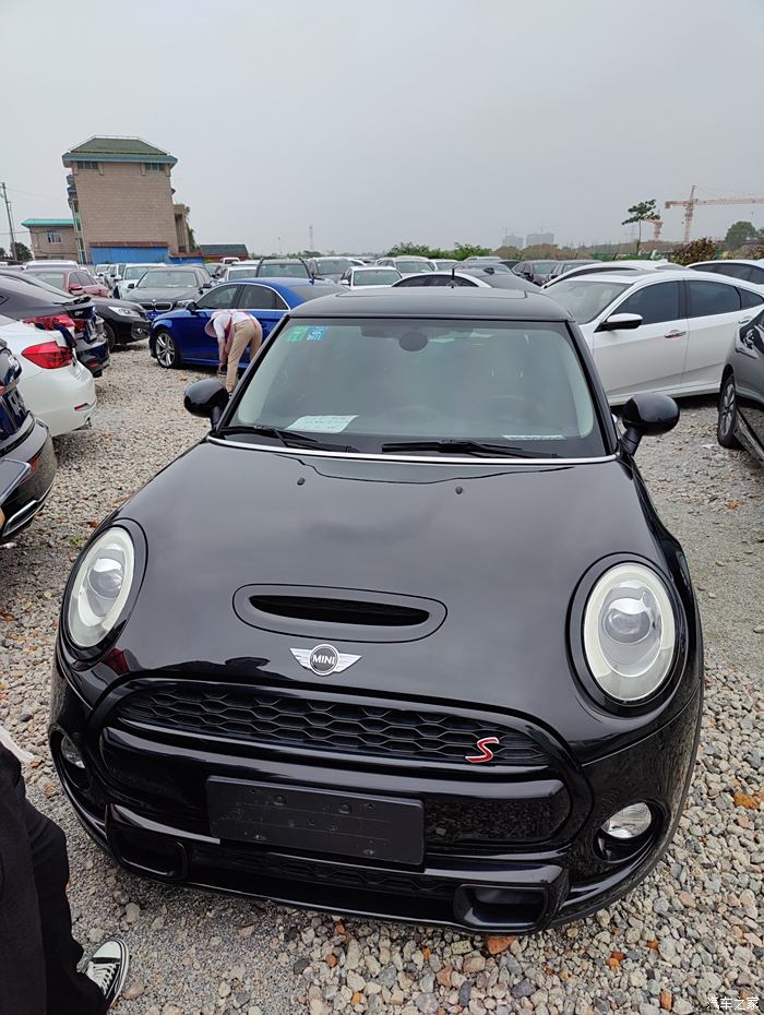 收车2014款minicoopers