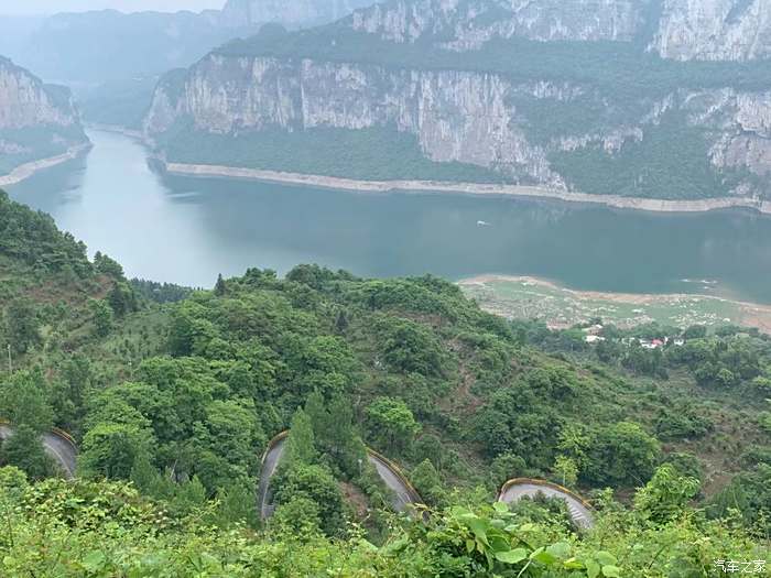 驾驶nx300游贵州鸭池河"乌江源百里画廊"风景区