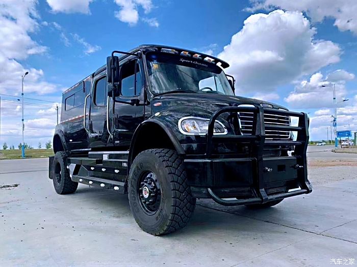 福莱纳freightliner p4xl威武霸气.