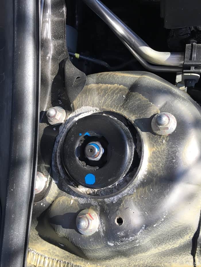 汽车发动机怎么支撑 500_wKgHIFqwRJqAce4LAATGRp28q0s837.jpg