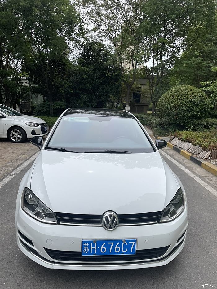 出17款高尔夫230tsi