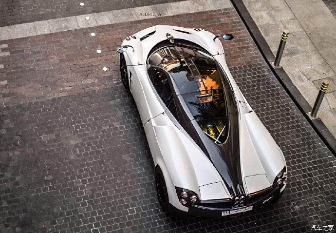 白色风神 帕加尼pagani huayra.