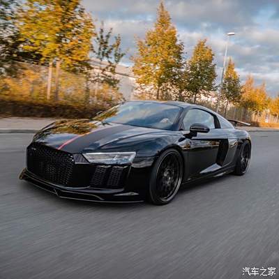 "黑武士"audi r8 v10