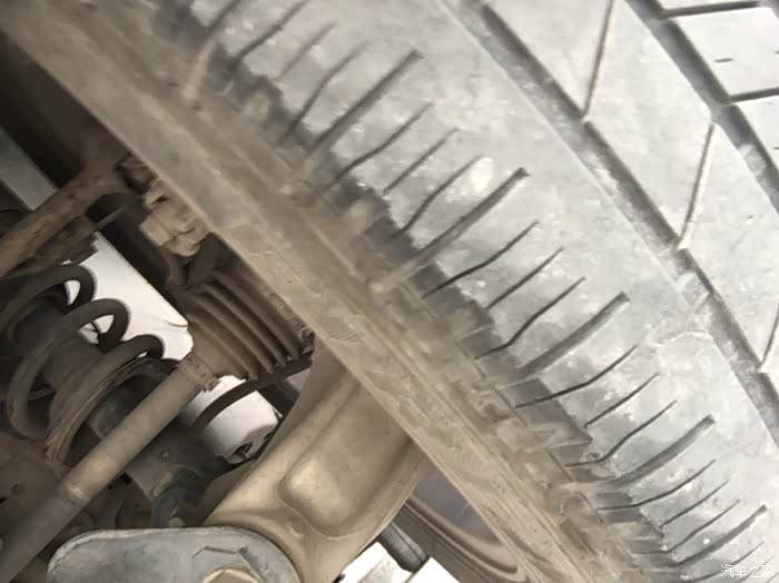 【图】10款crv后轮外八吃胎严重_本田cr-v论坛_汽车之